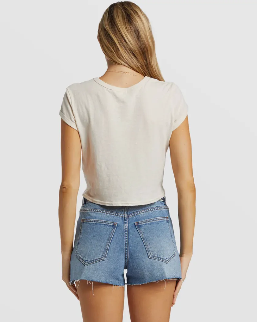 High Tides Short Denim Shorts (BNNW)