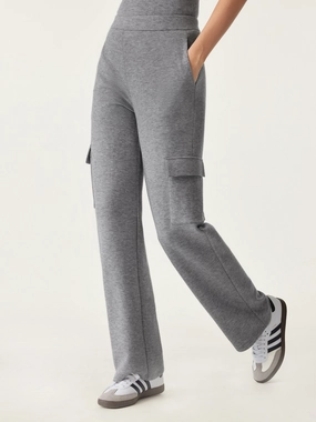 Flexible Gusset Design High Waisted Classic Straight Cargo Pant
