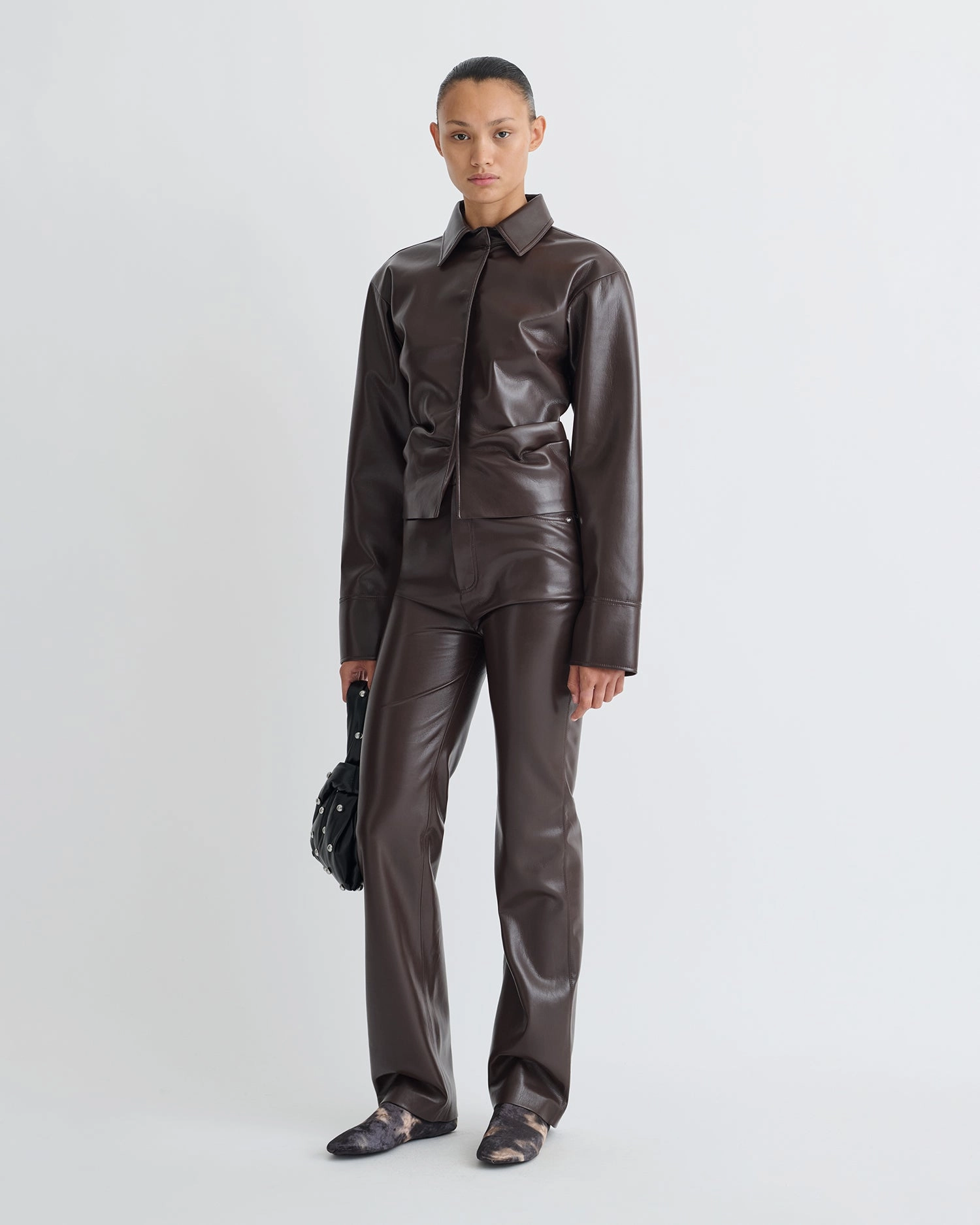 Hildie - Okobor Shirt - Coffee Ground Ribbed Hem BreathableBack
