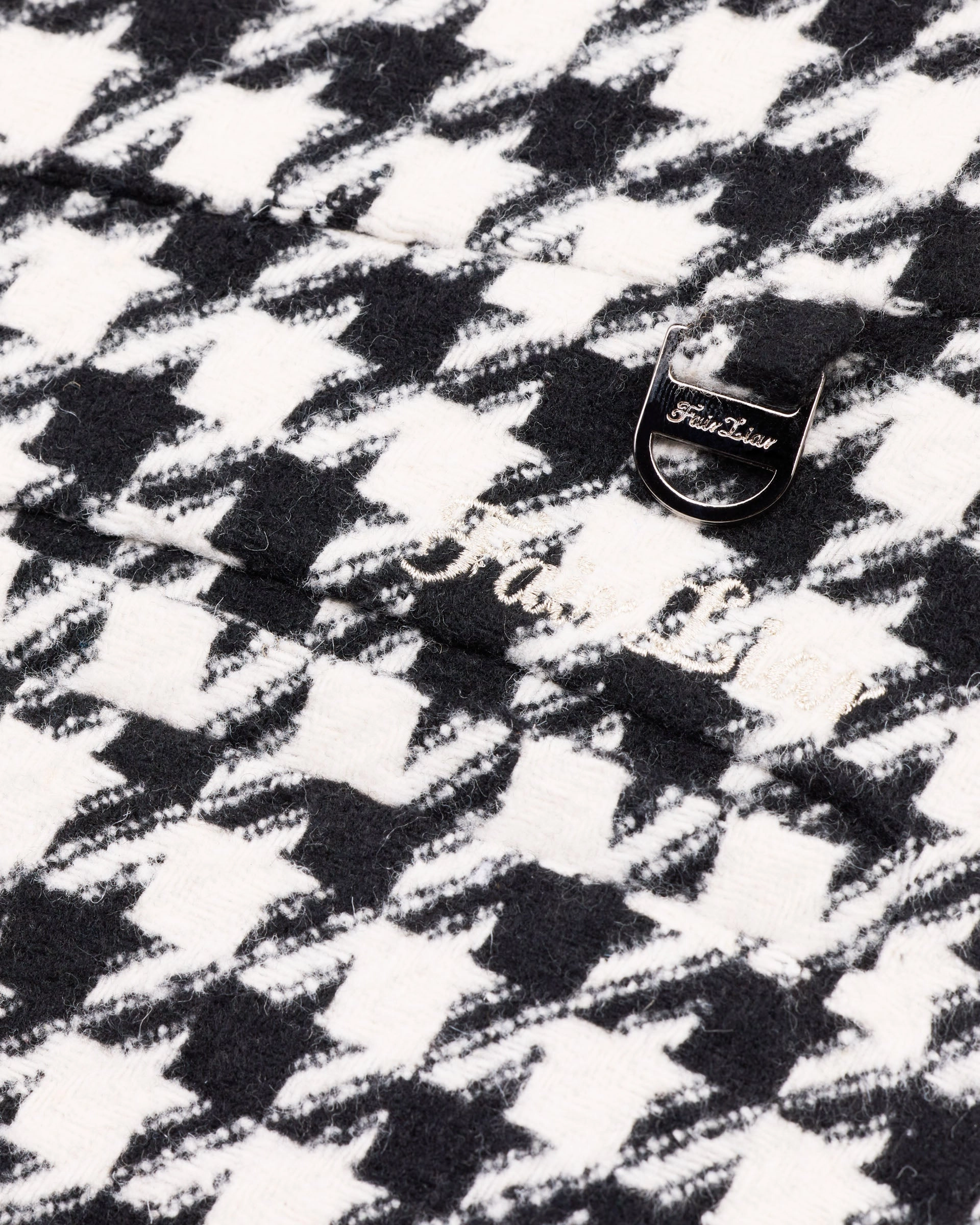Houndstooth checkered flare skirt - Black Weekend Outfit Fashion Tones
