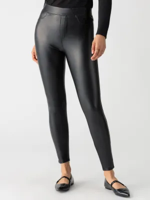 Tapered ankle All Day Comfort Runway Semi High Rise Legging Slick Black