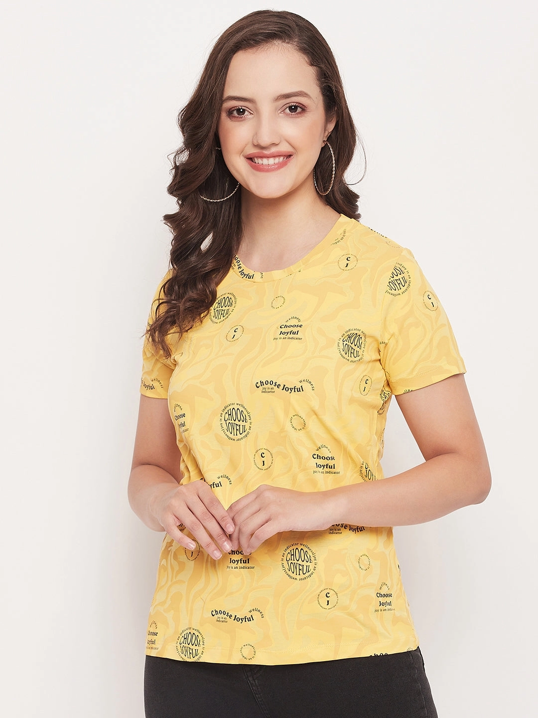 Madame Mustard Printed Regular Fit T-Shirt Fashion Essential