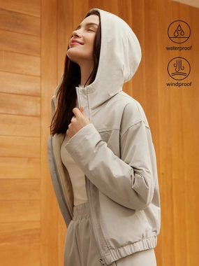 Water-Proof Fleece Reversable Hooded Jacket Thermal Regulation System Wide Shoulder Cut