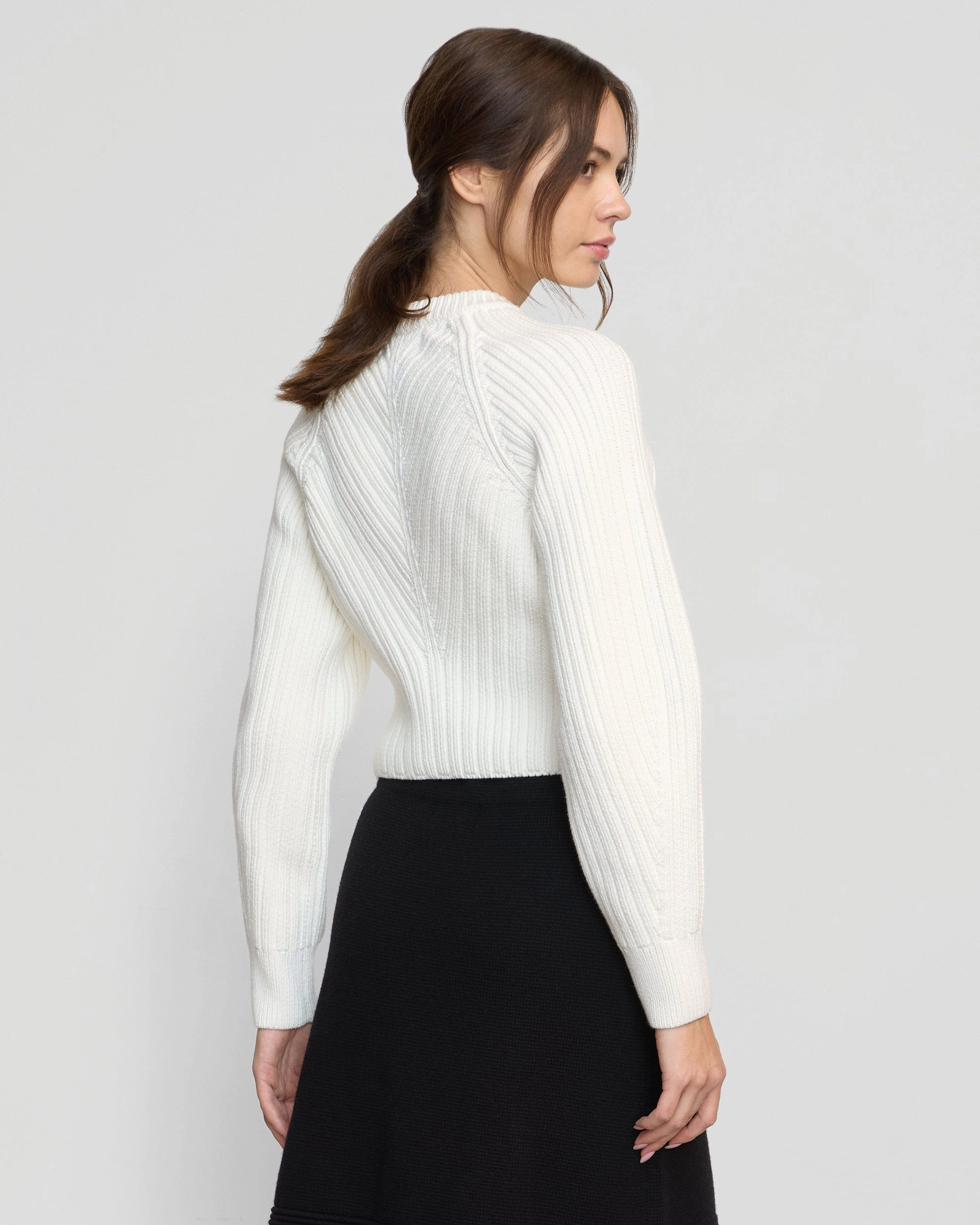 Iona Organic Cotton Cropped Sweater Relax Fit Design