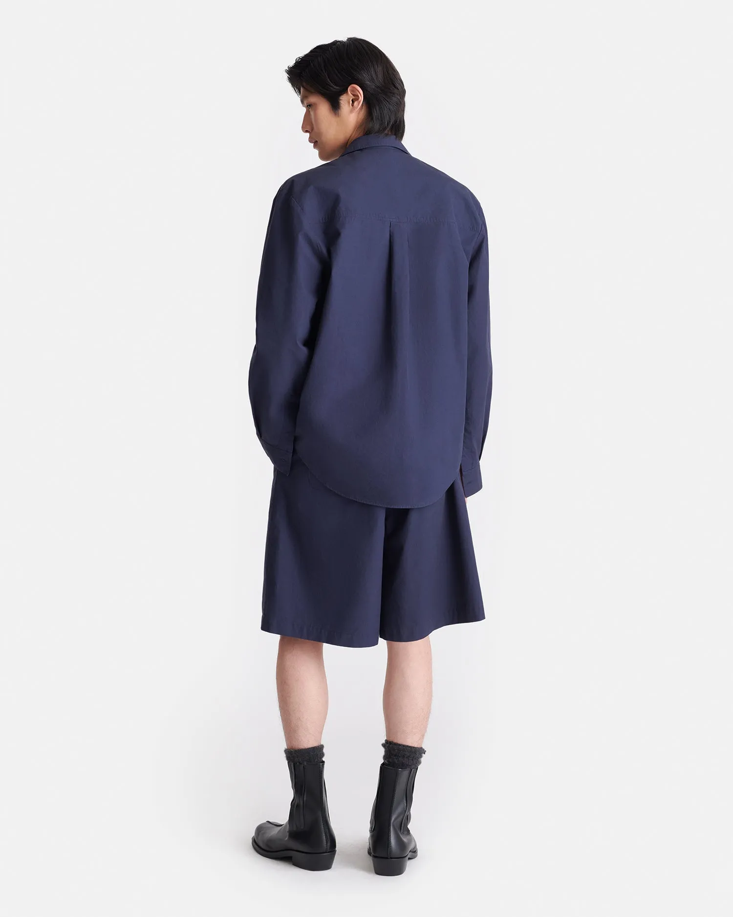 Jari - Long-Sleeve Shirt - Navy Vented Hem Details Breathable Flex
