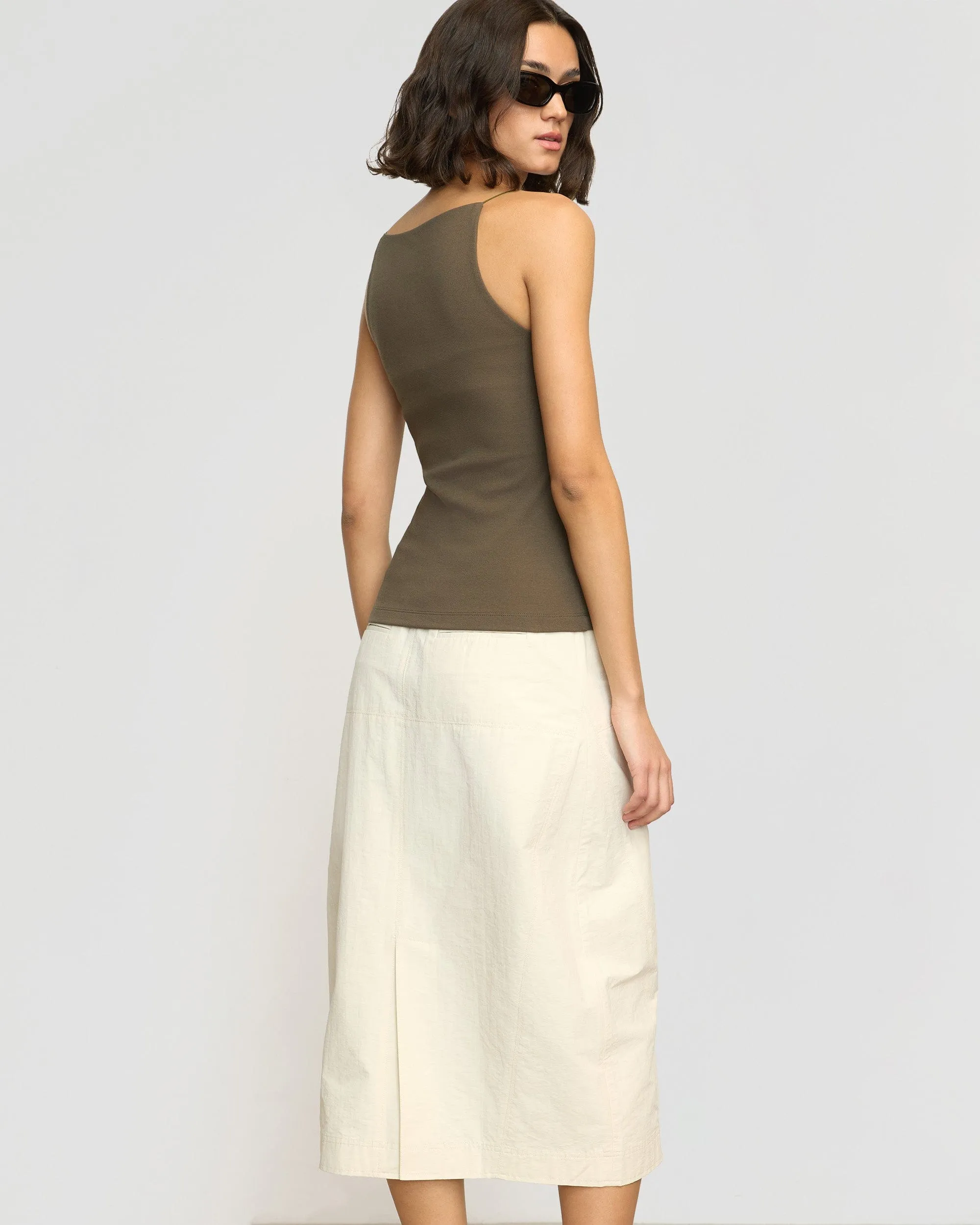 Jarmaine Back-Slit Barrel Skirt Synthetic Blend