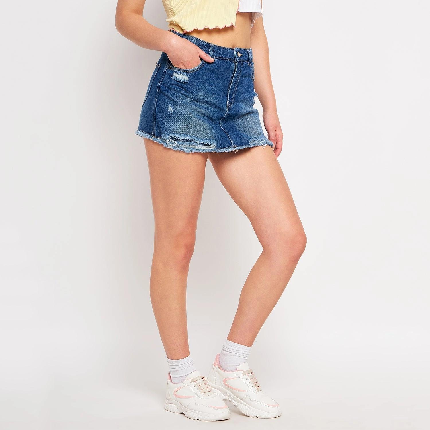 Madame Blue Denim Shorts Clean Style Soft Mood