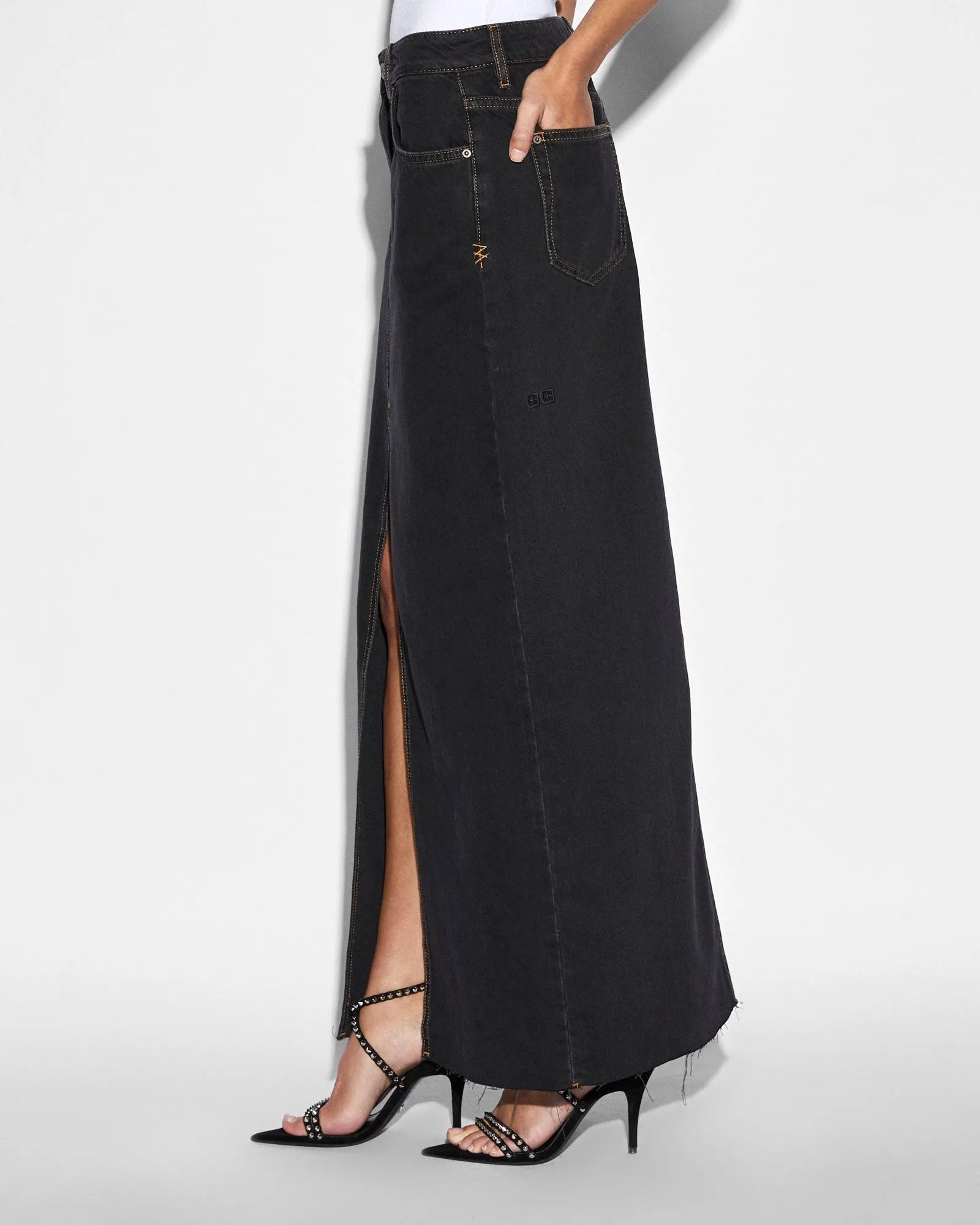 Stylish Sunny Vibes Non Restrictive Cut KARA MAXI SKIRT PITCH