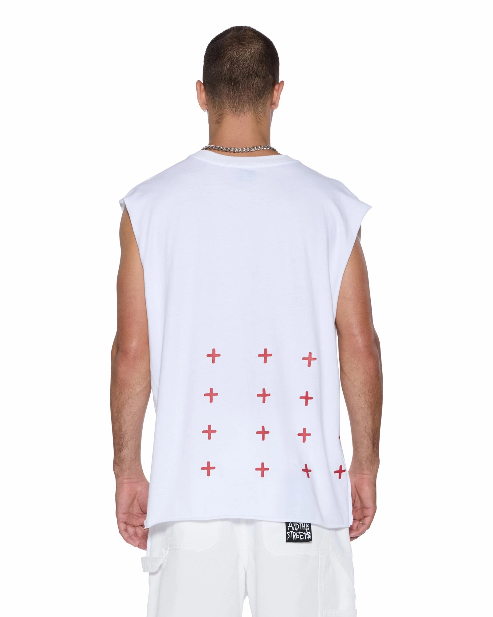 KINGDOM CUT OFF BIGGIE TEE WHITE Light and Fresh Essential layering piece