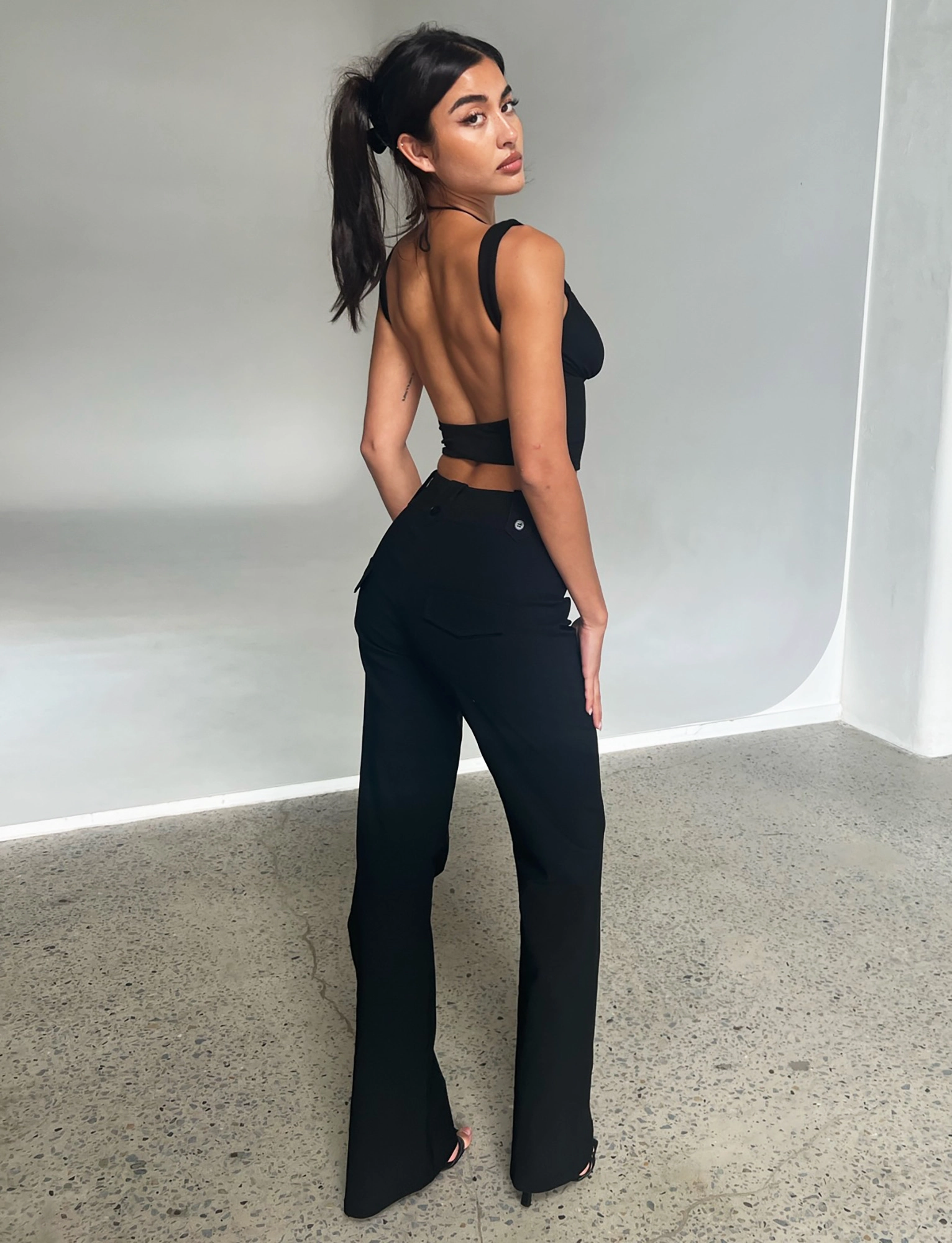 KITTIE HIGH RISE PANT - BLACK Modern Layer Chilly Day Comfort