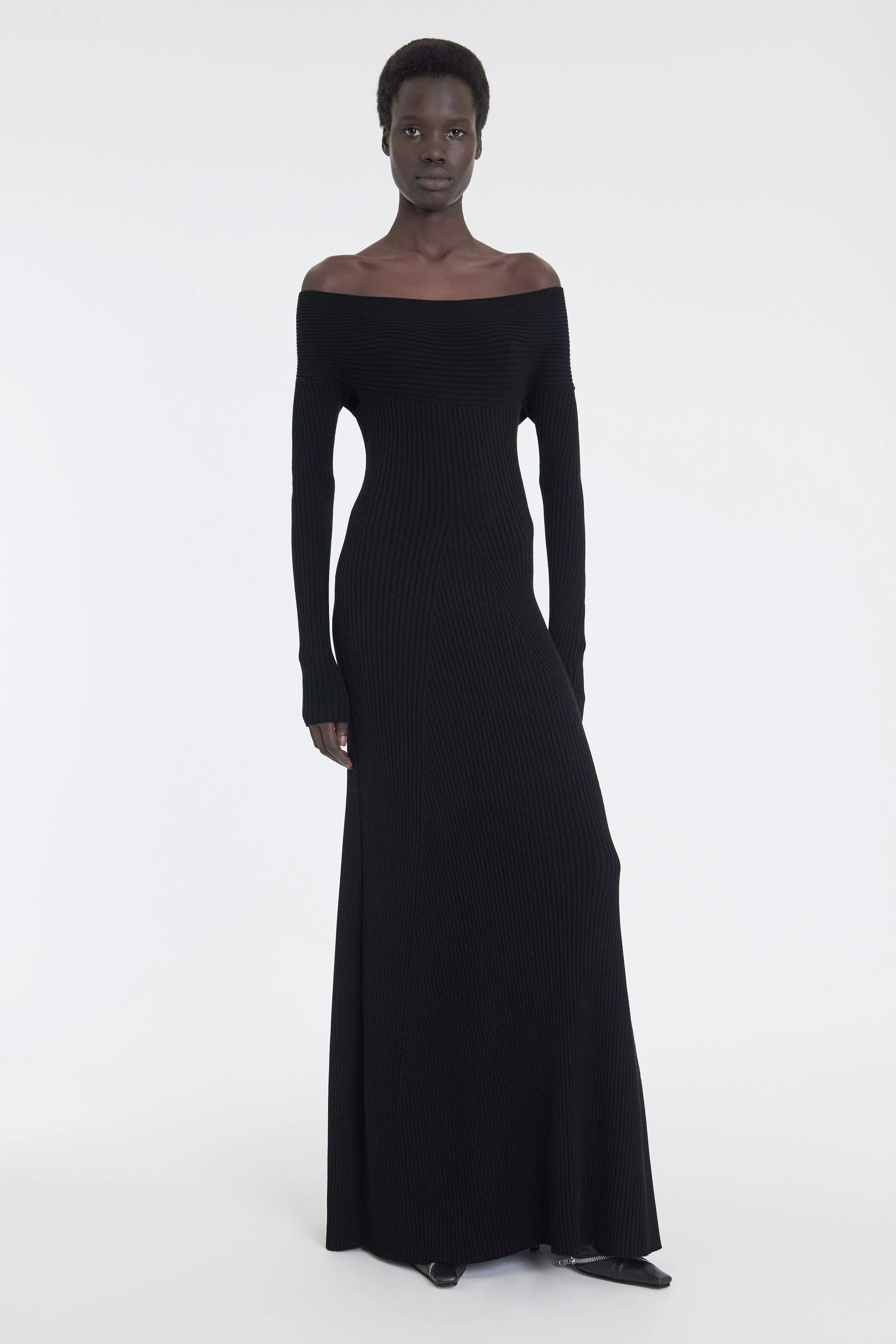 Knit Maxi Off Shoulder Dress Black Artisanal-Detail