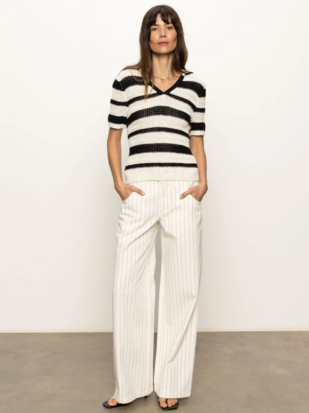 weekday wear Fresh Look Knitted Collared Top Black Chalk