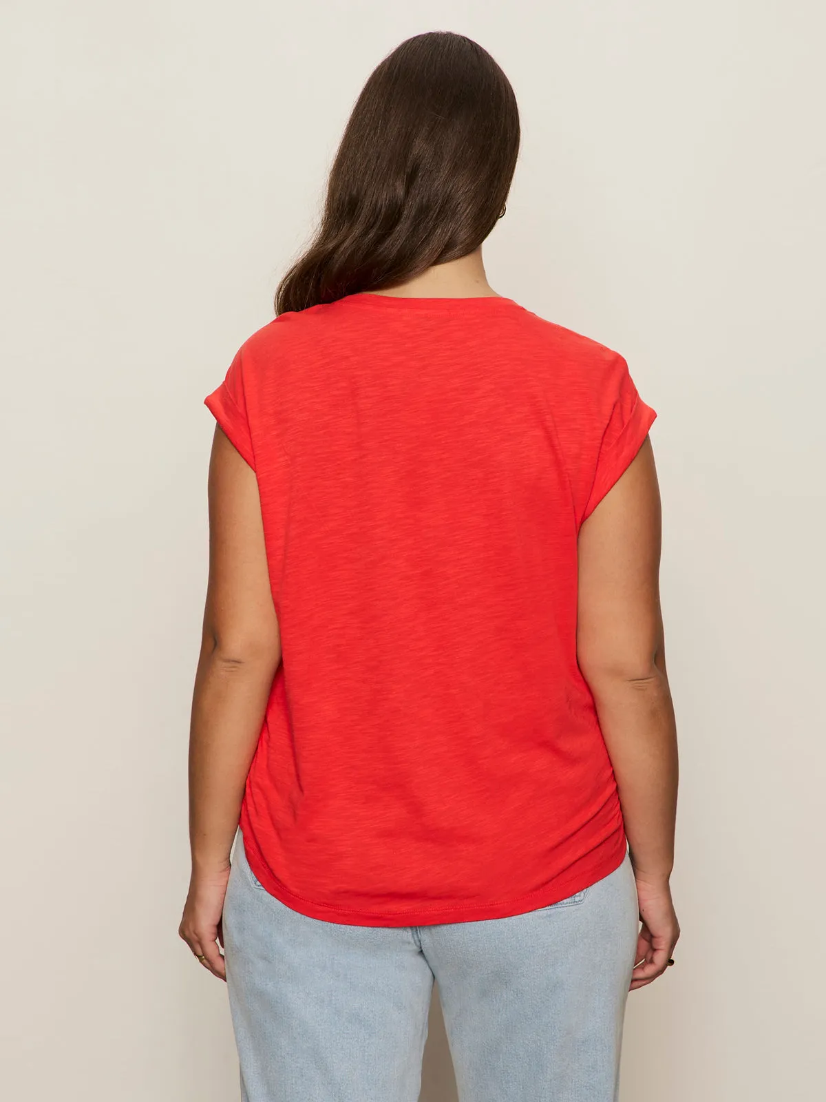 Soft Fit Wear Knotted Muscle Tee Cayenne Extended Sizing