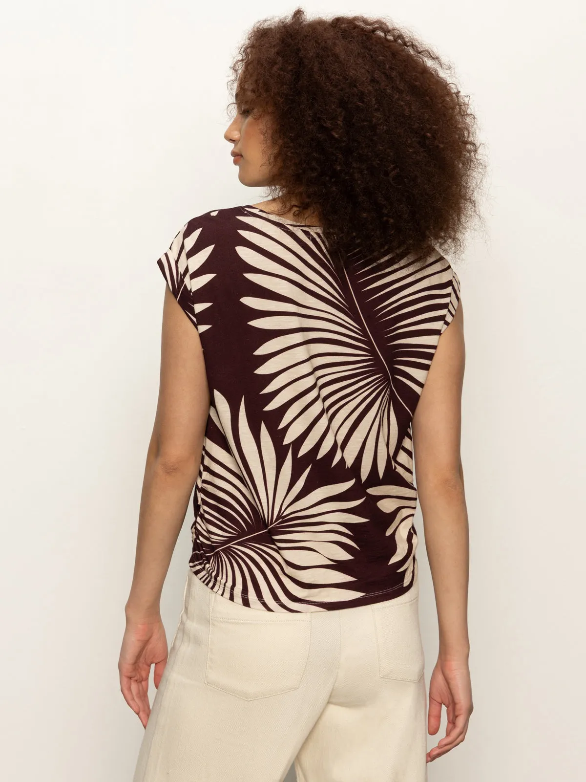 Knotted Muscle Tee Mesa Palm Lightweight Design Everyday Fashion