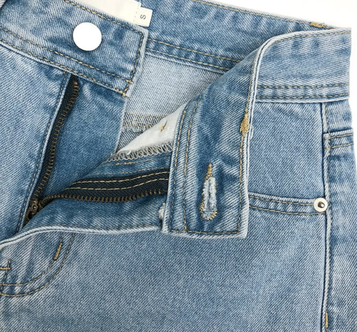[Korean Style] High Quality High Waist Frayed Denim Shorts