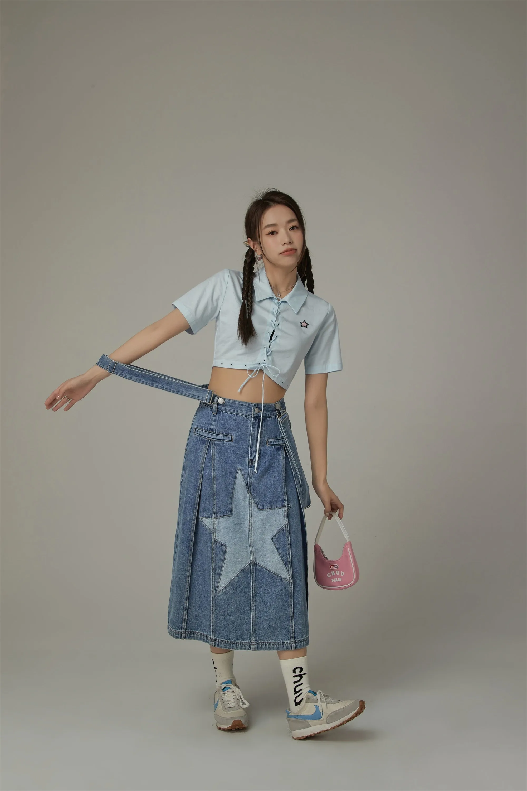 Lace Up Star Cropped Shirt