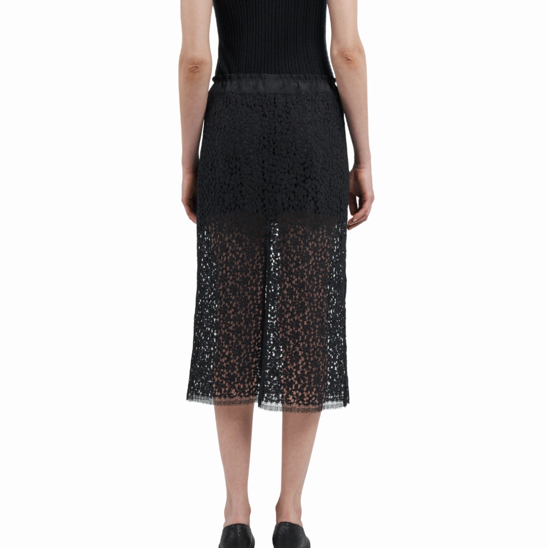 Inverted Pleats Lace Skirt