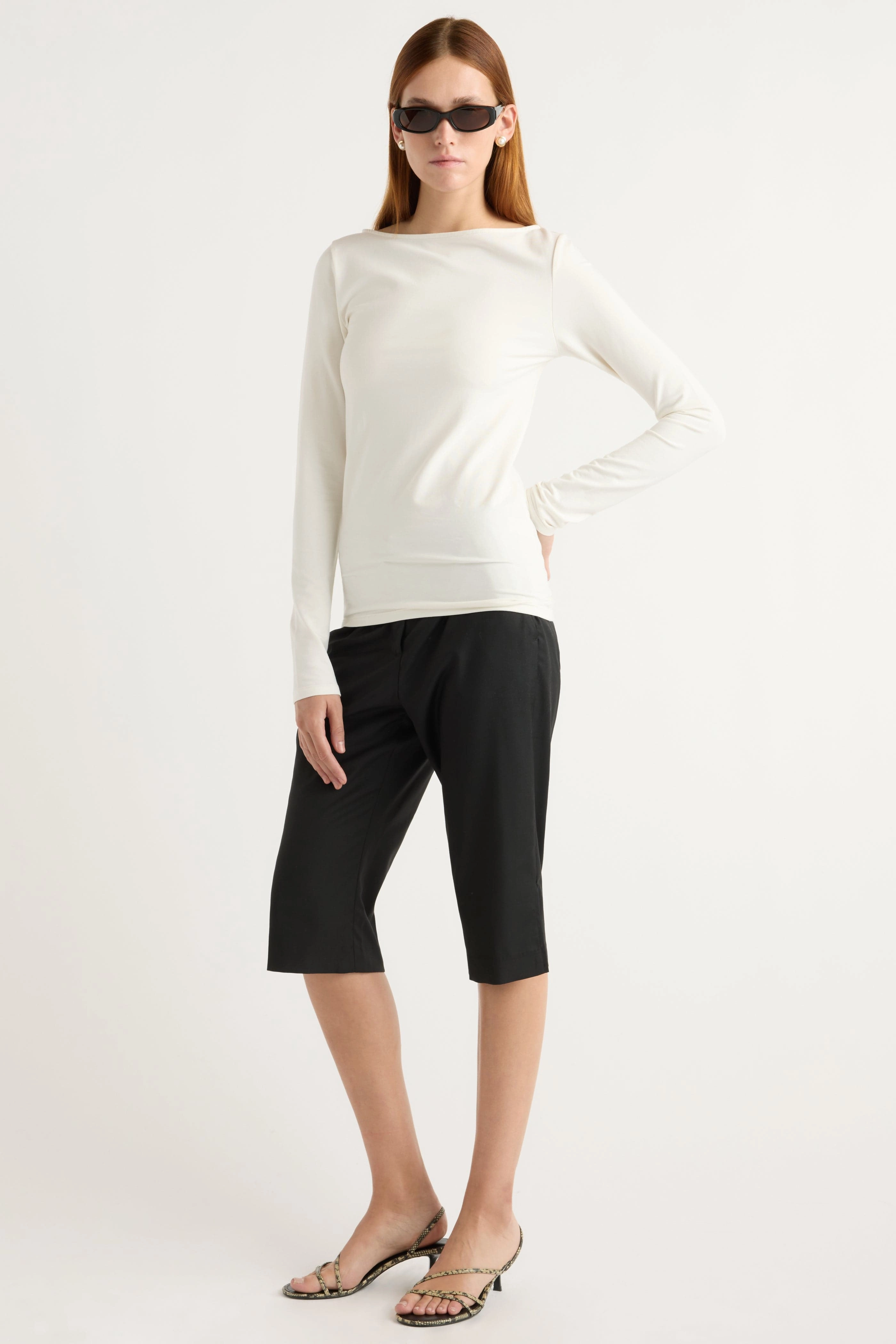 Lightweight Weave Material Lainey Organic Cotton Slit-Neck Tee