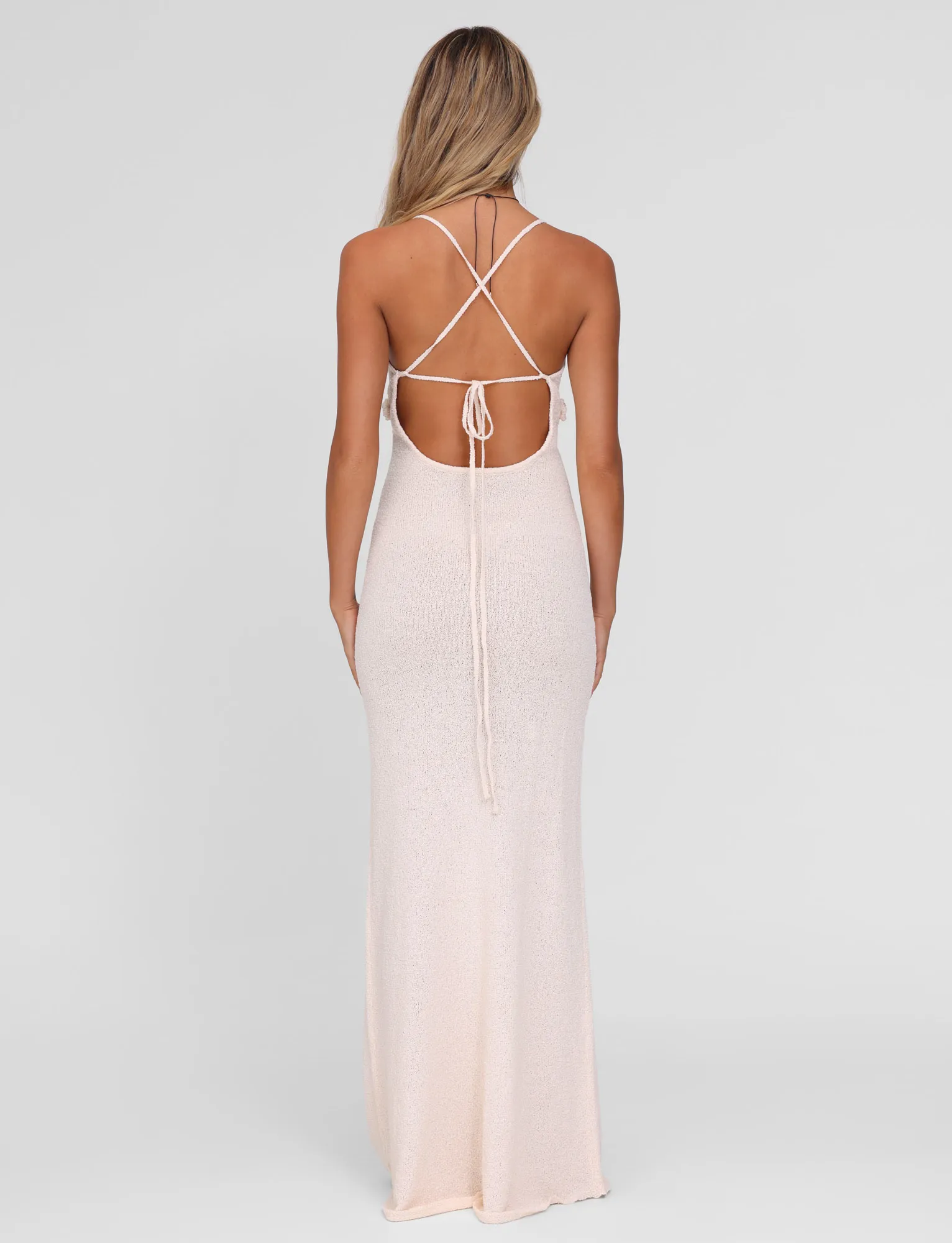 LAVELLE MAXI DRESS - WHITE : CREAM : CREAM Subtle Flex Vibrant Colors