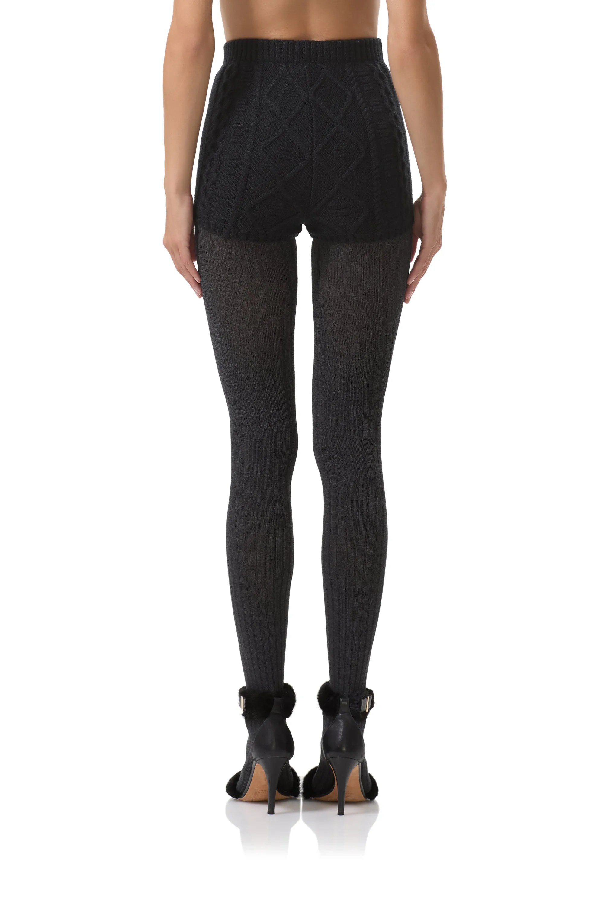 Benoite Sweater Short - Noir Stain Repellent Coating Casual Active Wear