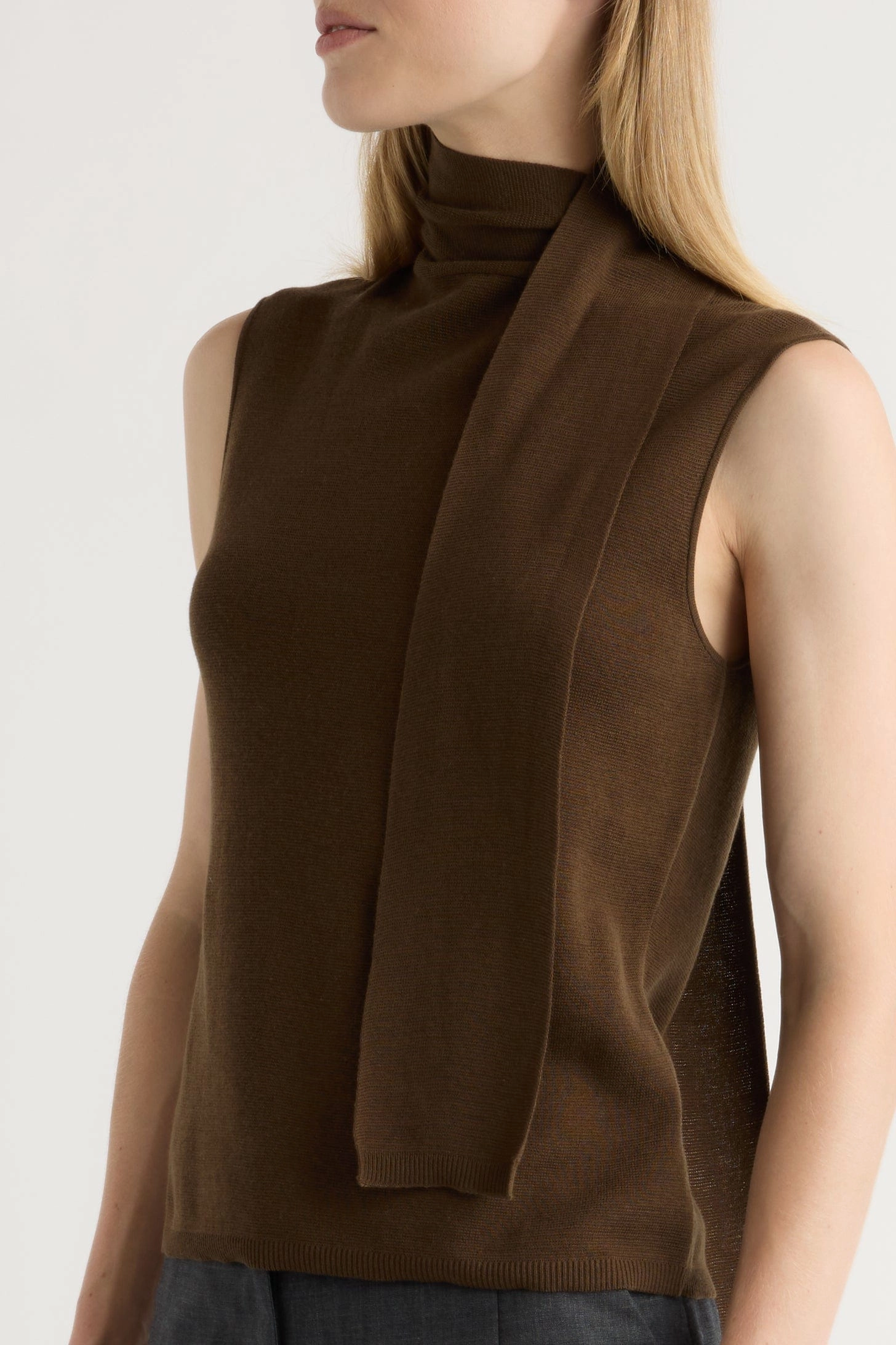 PlacketDetail Breathable Mesh Back Demi Scarf-Neck Cotton-Silk Knit Top