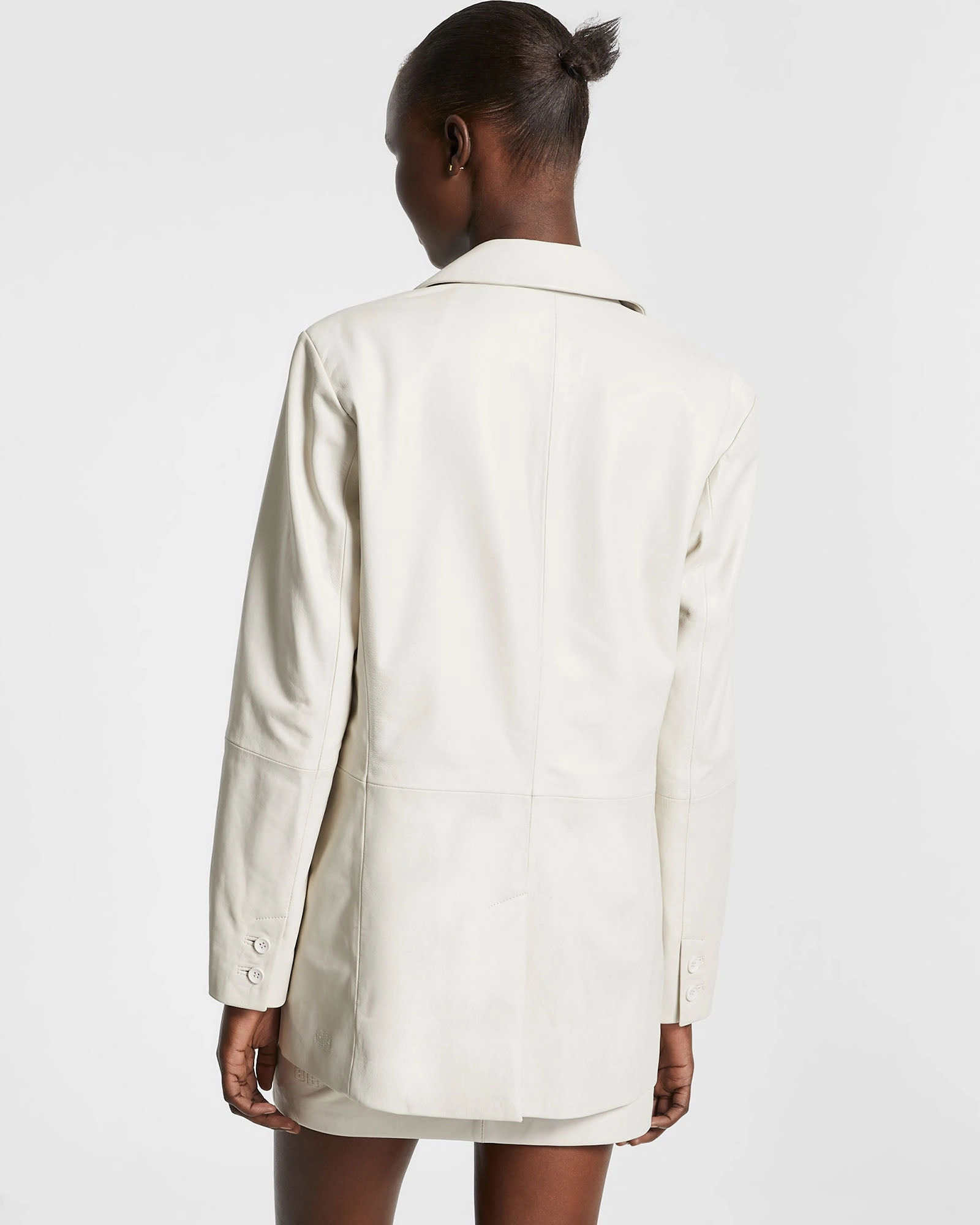VIVIAN LEATHER BLAZER OFF WHITE Relaxed Fit Bestow