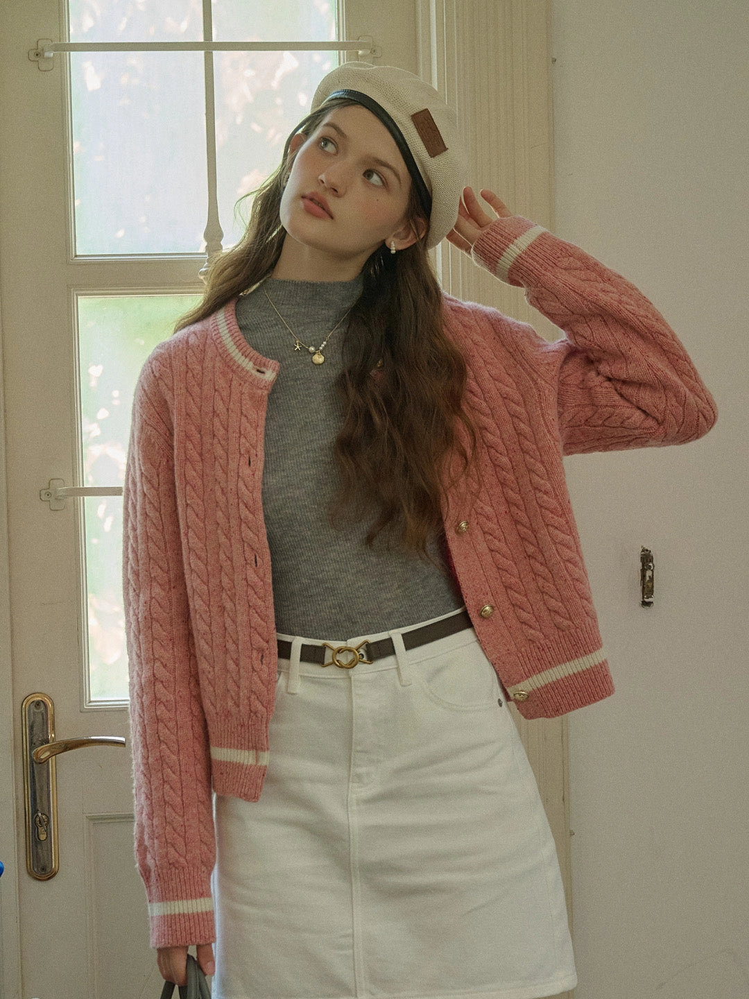 Slub Texture Lightweight Open Weave Leslie SR Logo Embroidery Crew Neck Contrast Striped 100% Wool Cardigan