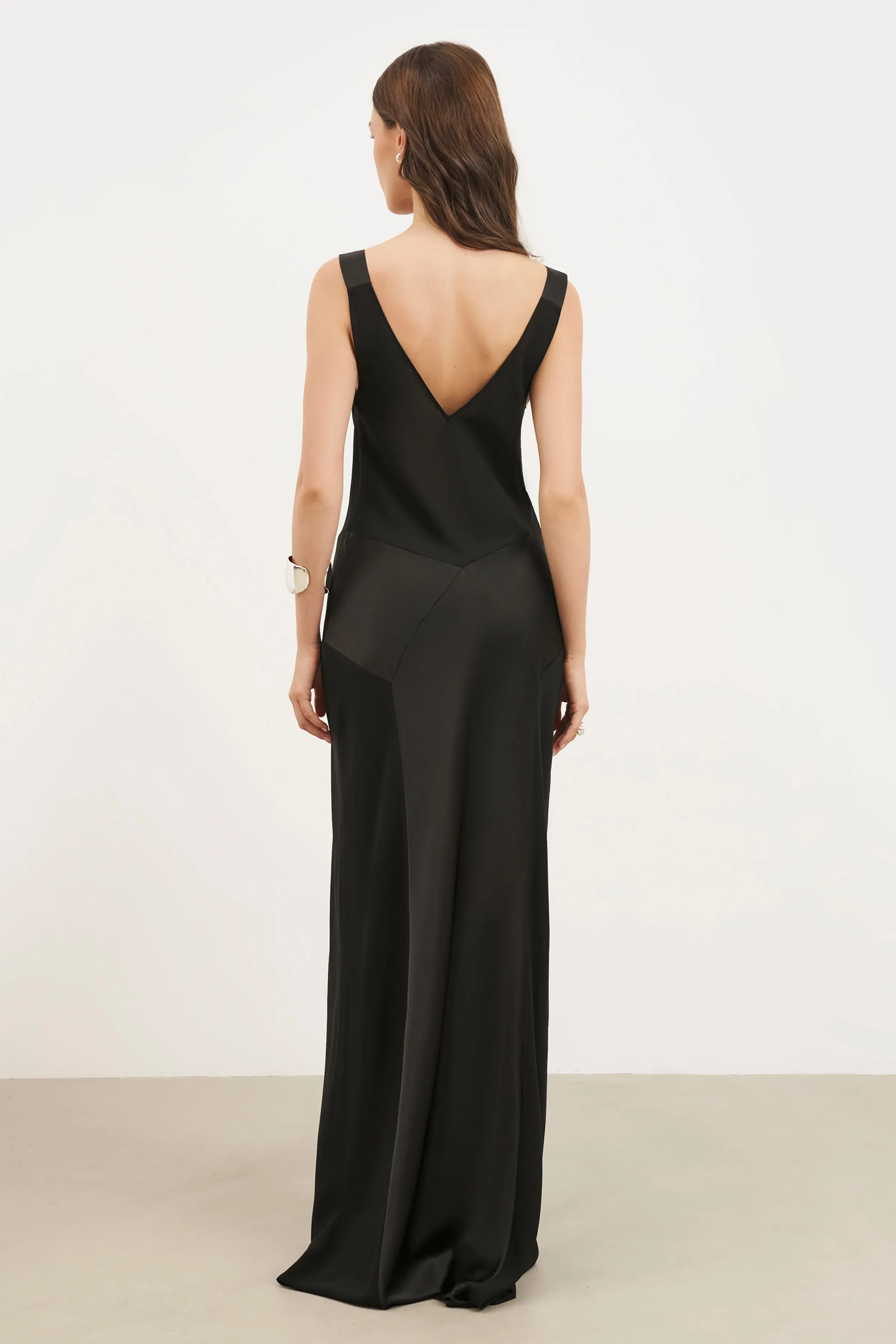 Cowl Neck Satin Panel Gown - Black Vibrant color