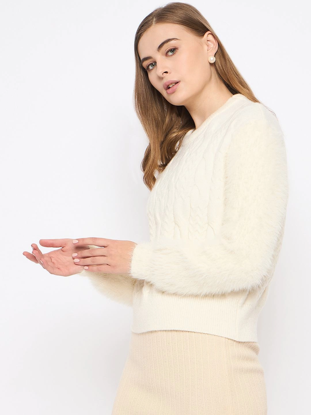 Madame Cable Knit Full Sleeve Off White Sweater Versatile Piece Chilly Day Style