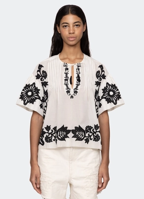 FeatherlightConstruction Simple Pullover Liliana S/S Top