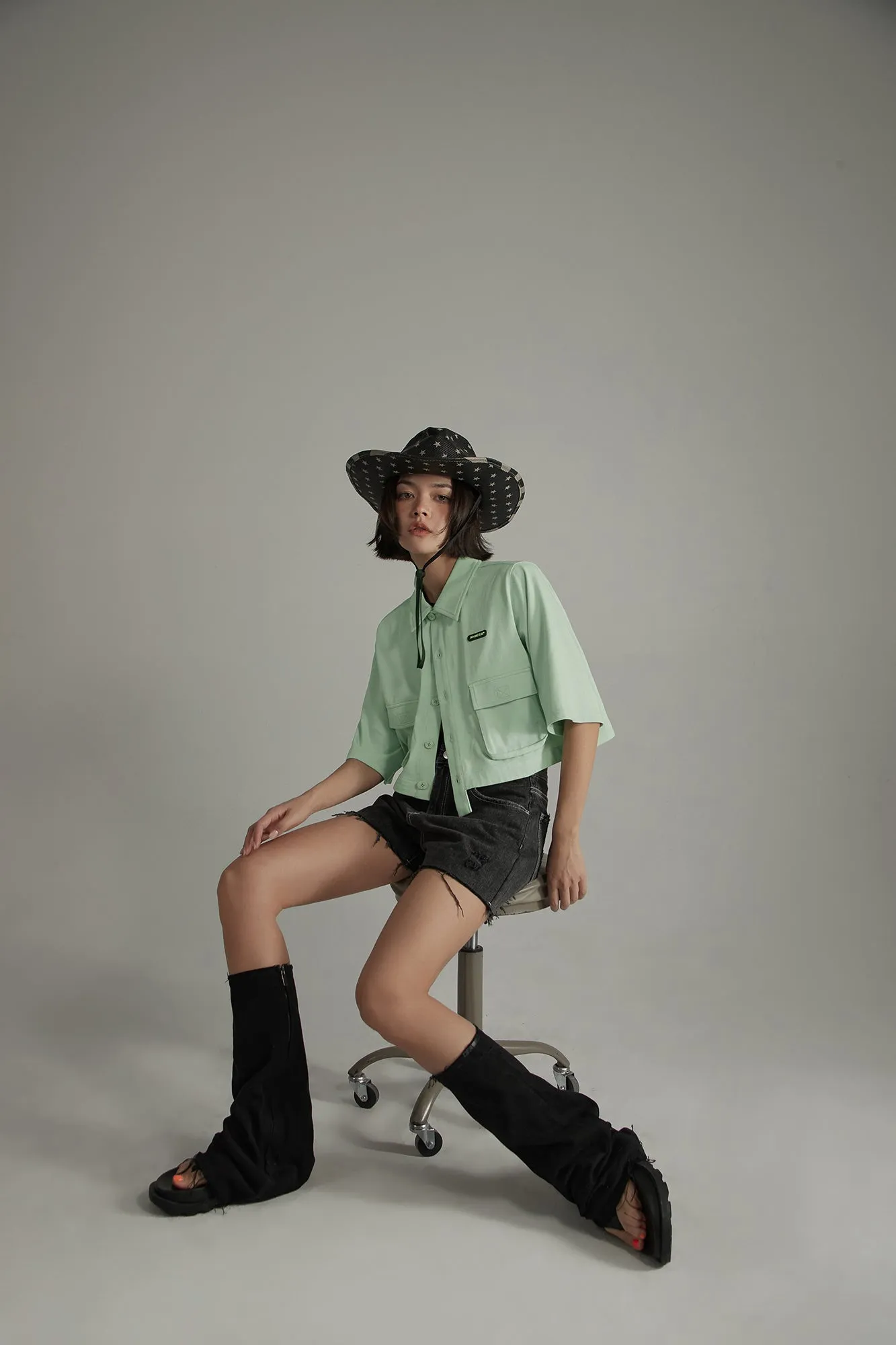 Low Pocket Cropped Shirt