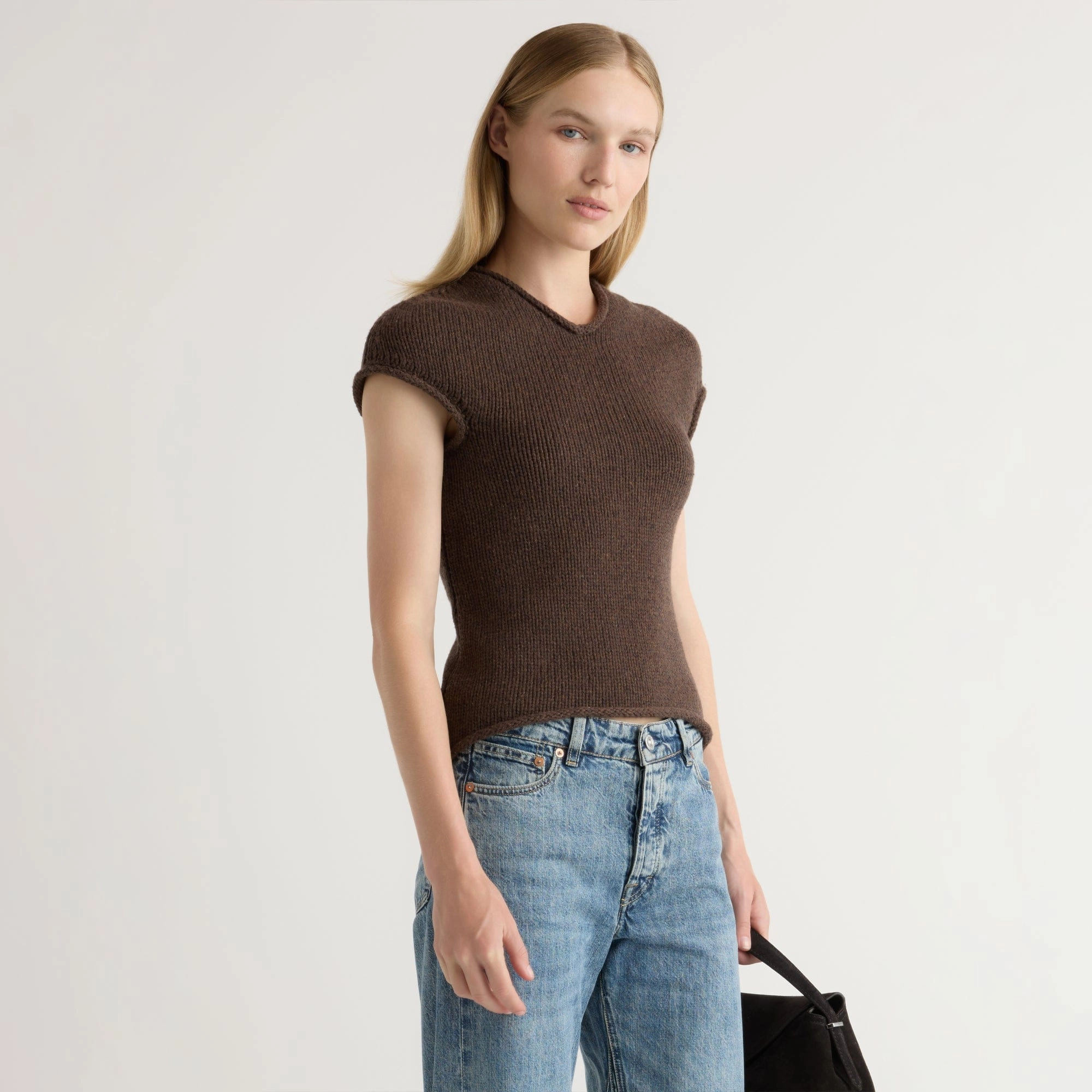 Simoul V-Neck Sweater Top DoubleNeedle Stitching ReflectiveTrimDetails