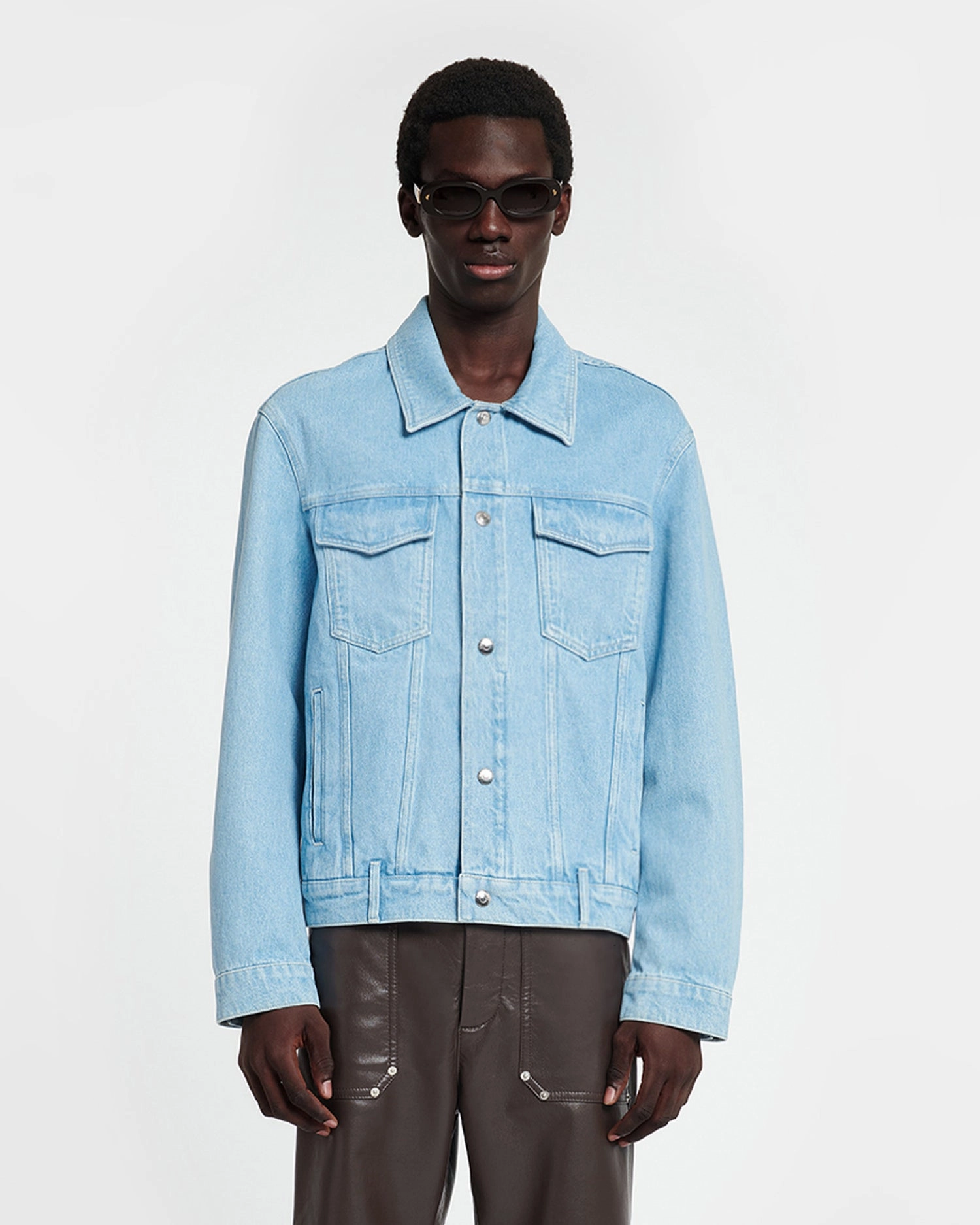 Elastic Snapped Boyce - Patch Pocket Denim Jacket - Eco Light Wash