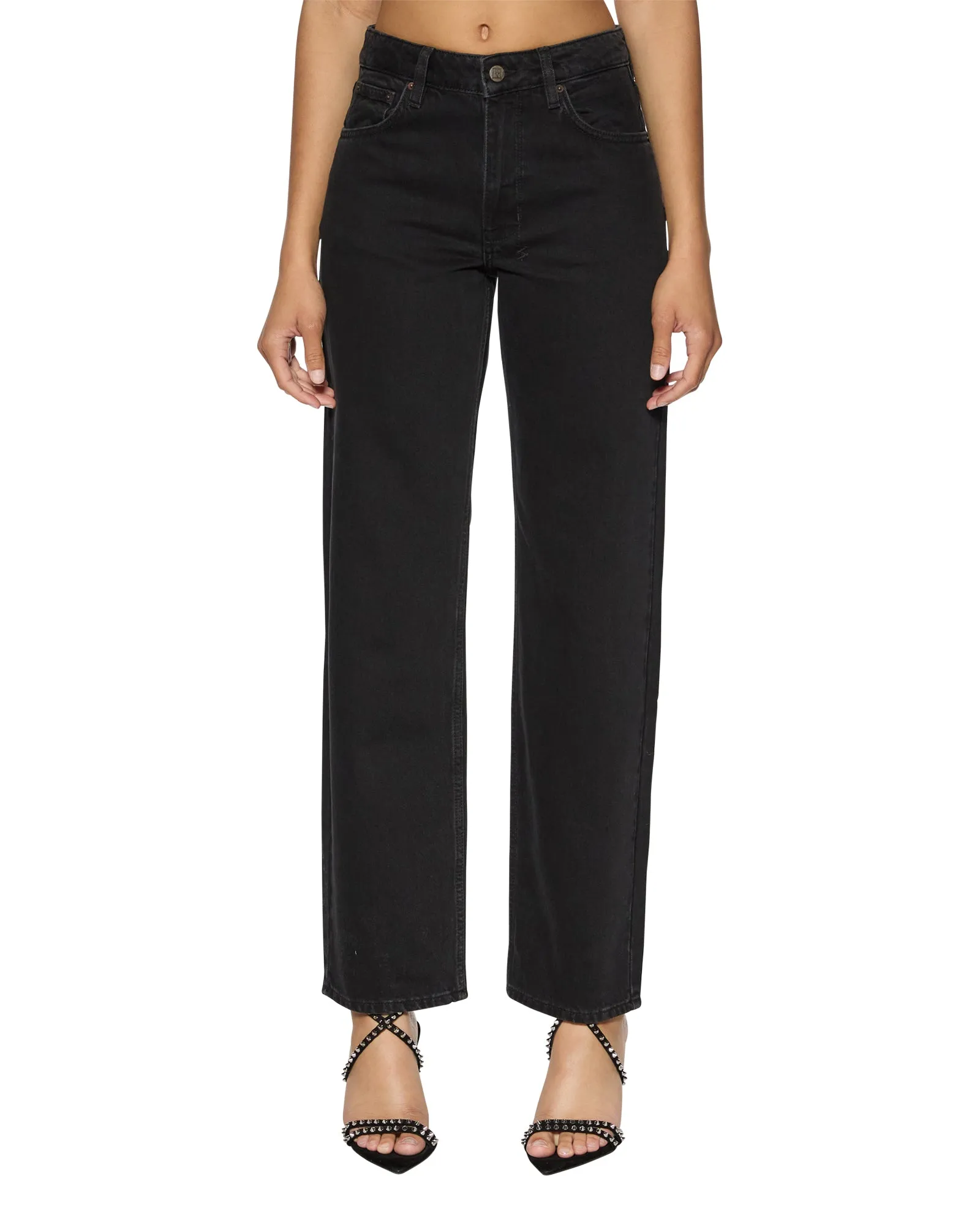 BROOKLYN JEAN STEALTH Always Stylish Raw Hem Design