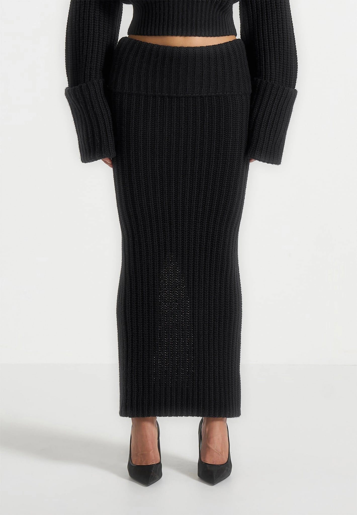 Lyra - Knit Maxi Skirt with Foldover - Black Street Layer