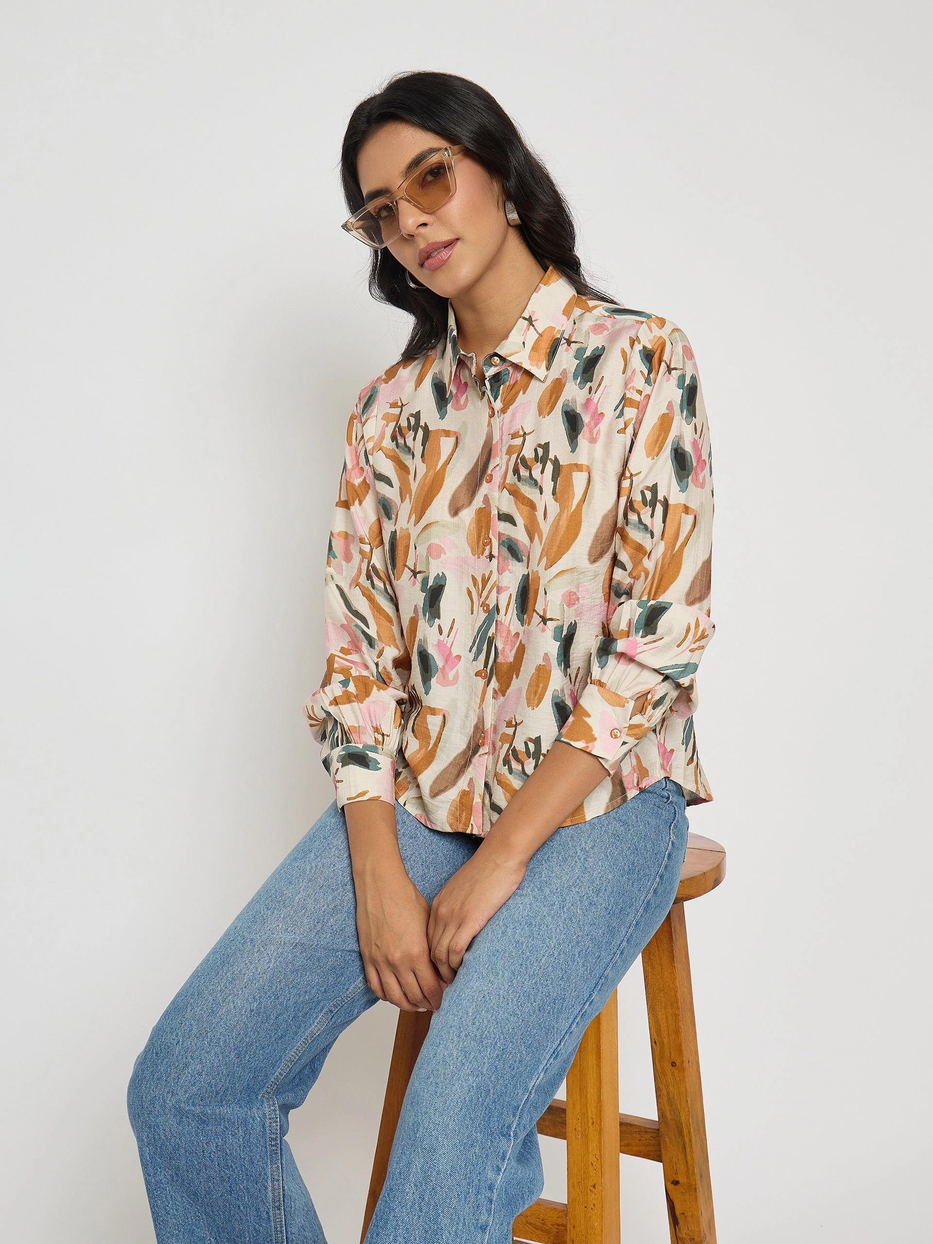 Smooth Stitch Pattern Madame Abstract Print Rust Red Rayon Blend Shirt