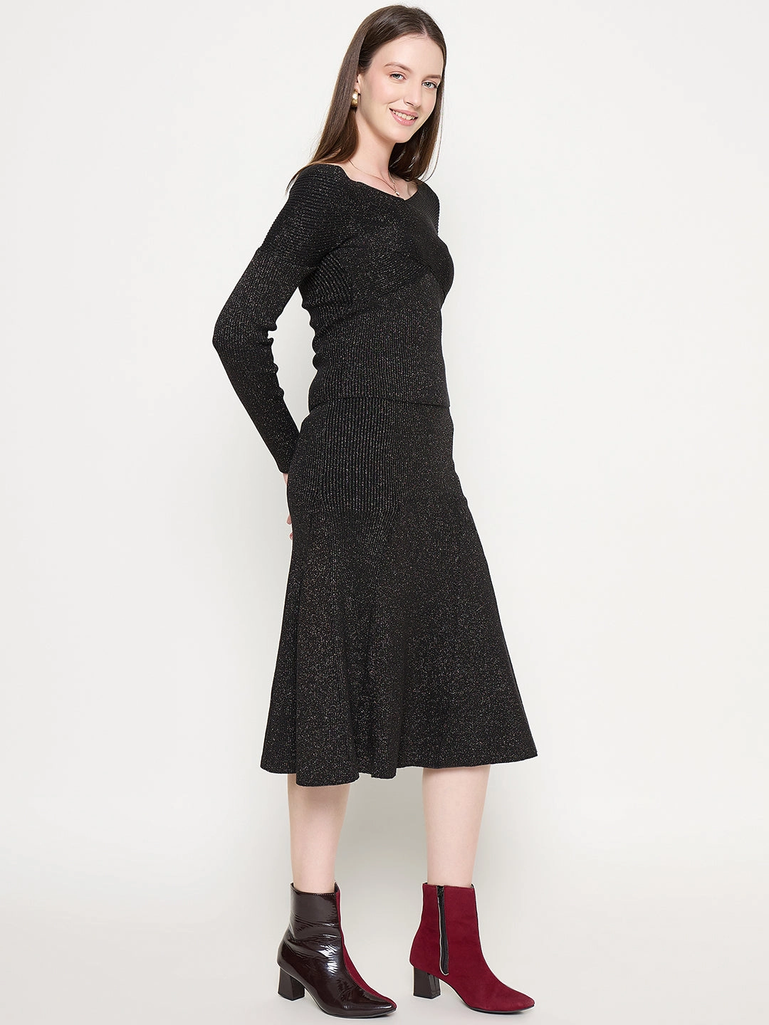 Clean Texture Madame Black Shimmer Detailed Off Shoulder Top and Skirt Ensemble