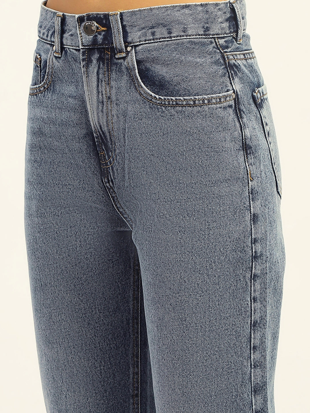 Sustainable Weekend Getaway Street Appeal Madame Blue Boyfriend Fit Cotton Denim