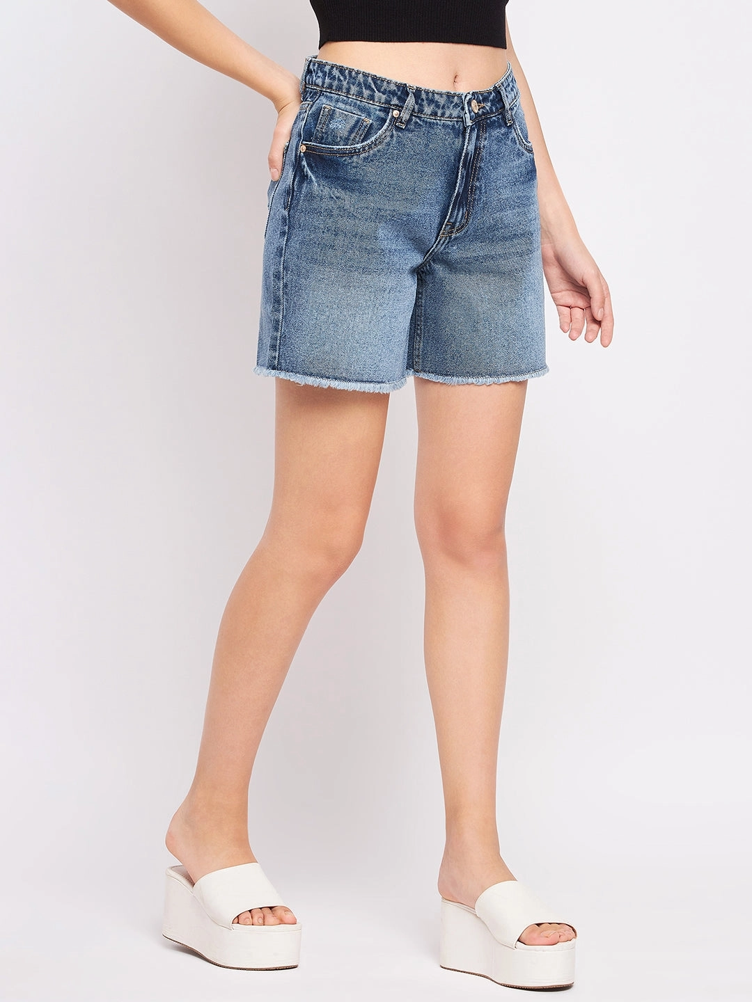 Madame Blue Mid Rise Denim Shorts Design Detail light feel