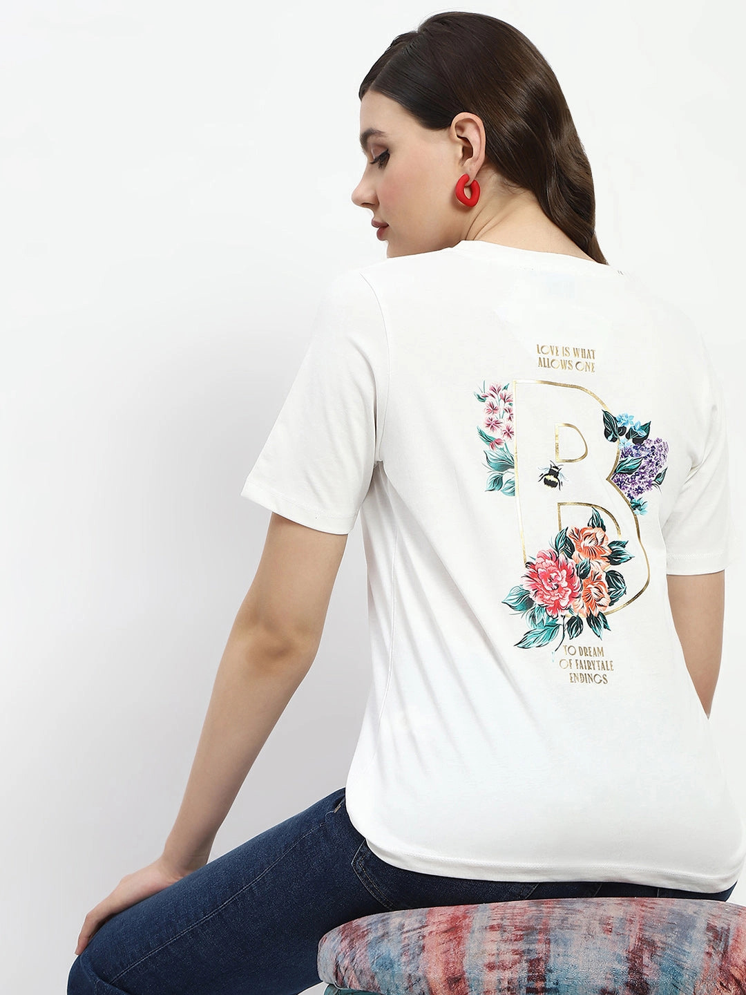Madame Bridgerton Embossed Graphics White Cotton T-Shirt monochromatic Sporty Style Wear