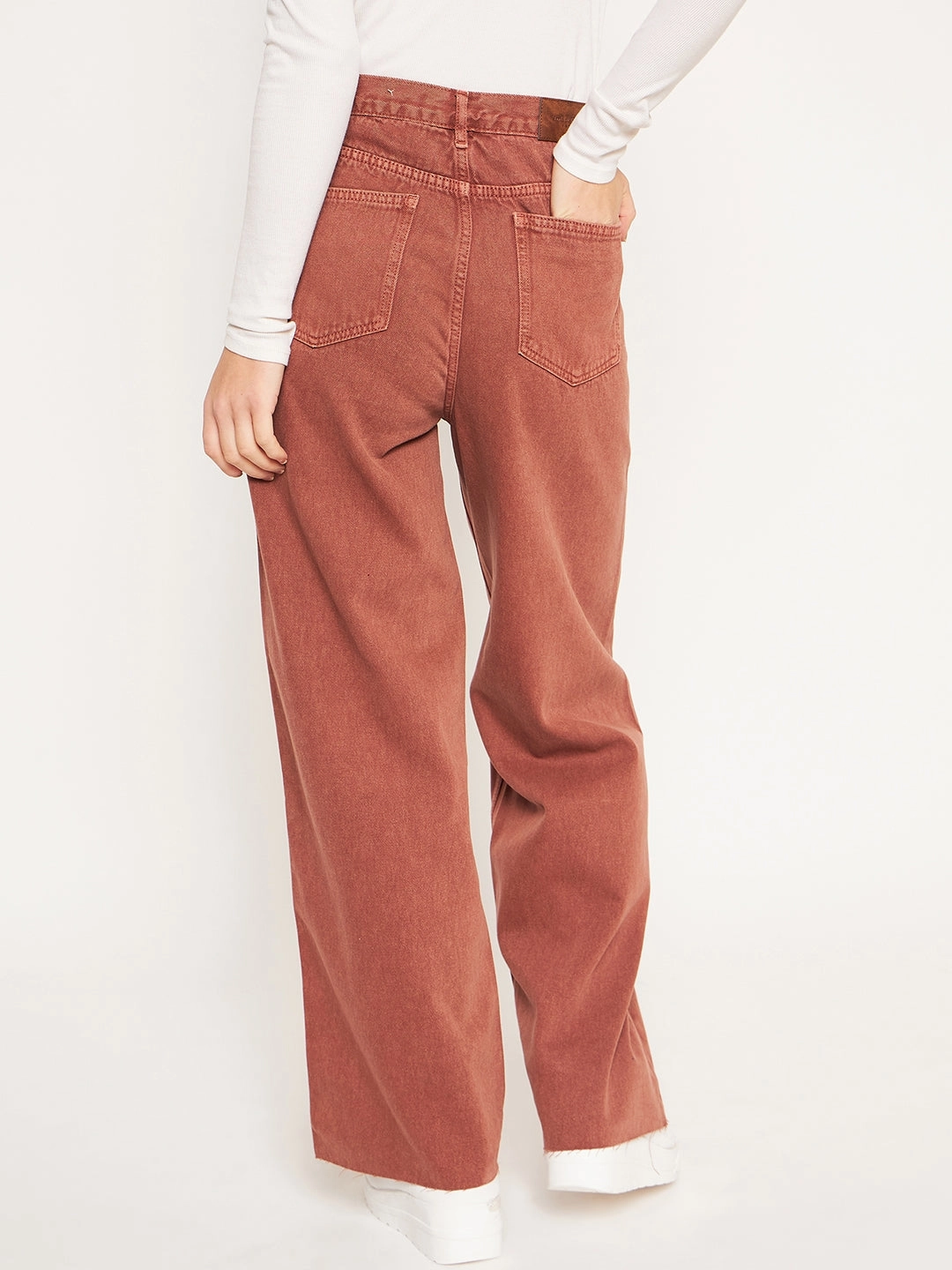 Beach Day Modern Clean Style Madame Brown Denim