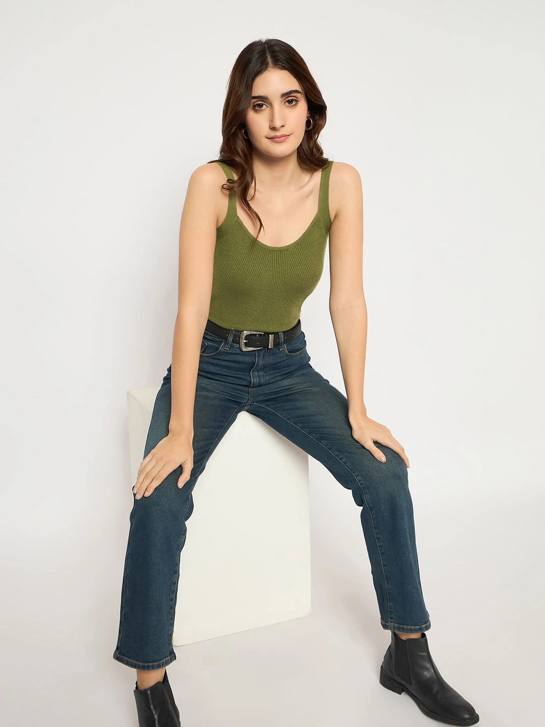 Festival Outfit Professional Wear Colorfast Denim Madame Cotton Blend Stone Wash Straight Fit Tinted Blue Denim Jeans