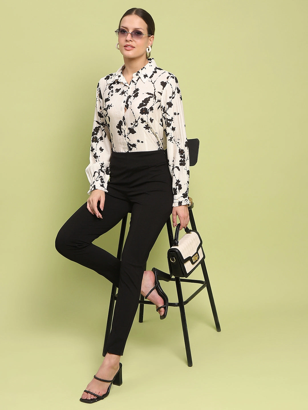 Breathable Underarm Vents Minimalist Aesthetic Madame Floral Print Buttoned Front Collared Off White Shirt