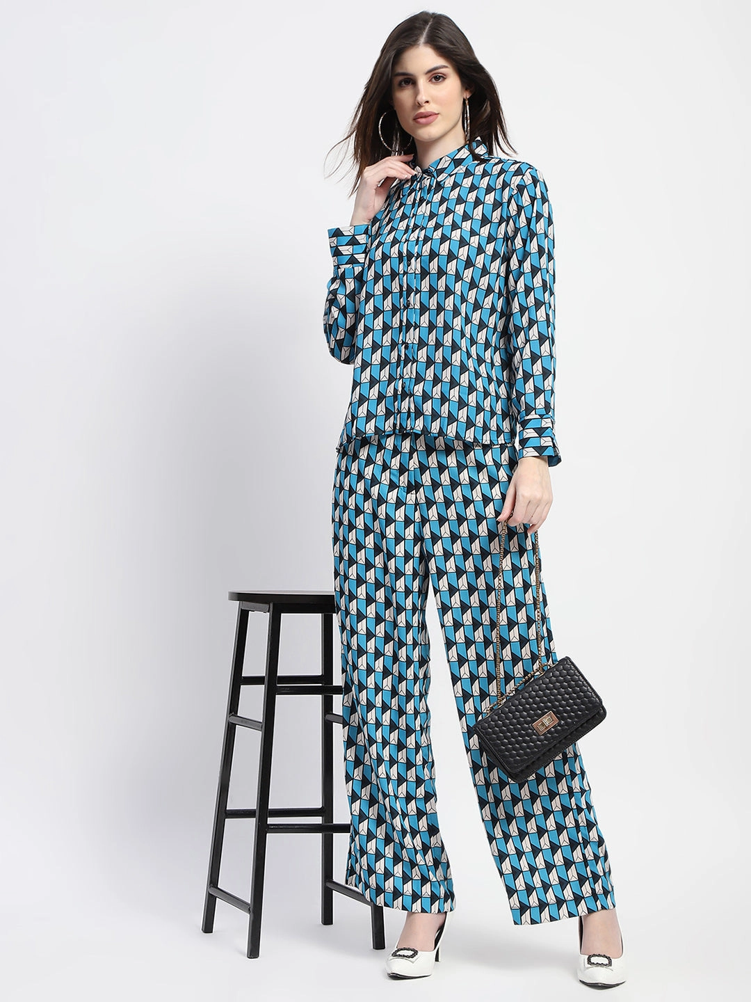 Trendy Everyday Street Motion Madame Geometric Print Blue Co-Ord Set