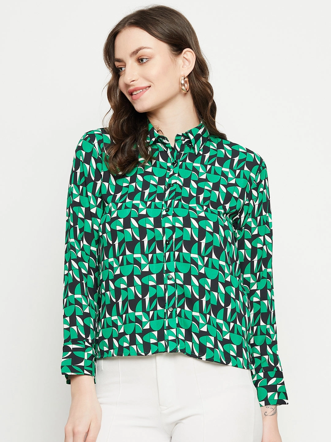 Madame Geometric Print Full Sleeves Green Shirt Lightweight Layers Ethical production