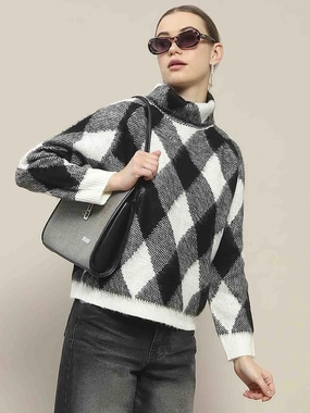Cozy Knit Style Madame Geometric Print Turtleneck Black Sweater