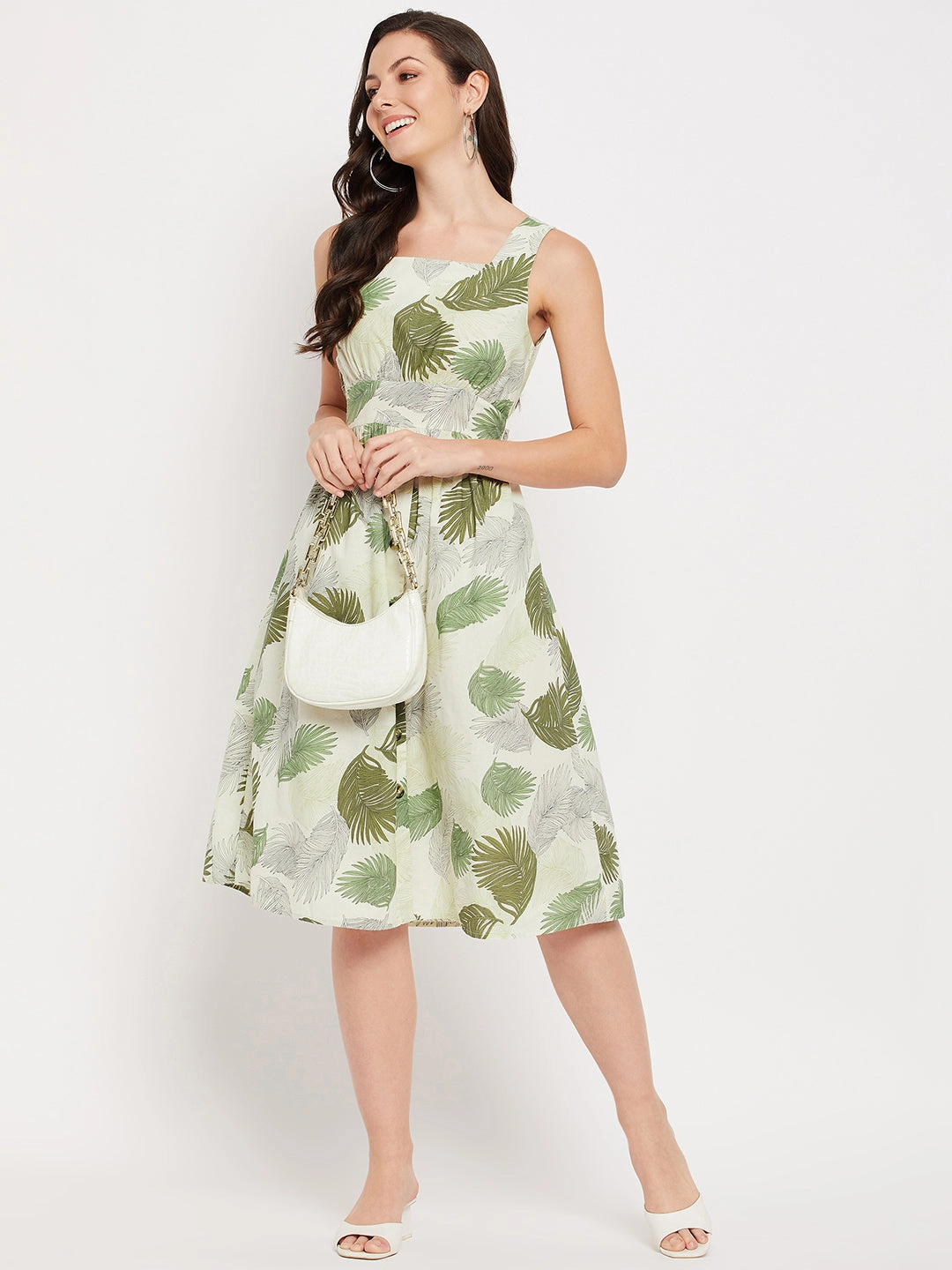 Trendy Waistband Madame Green Printed Fit & Flare Dress