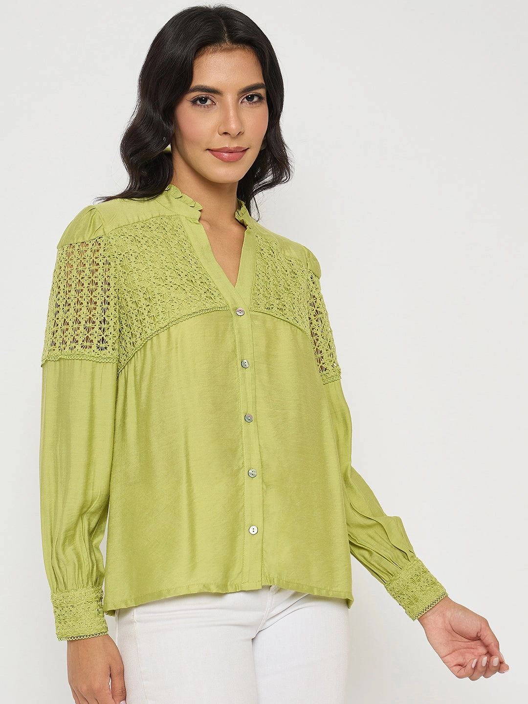 Madame Lace Detailed Pleated Front Green Top Rubberized grip