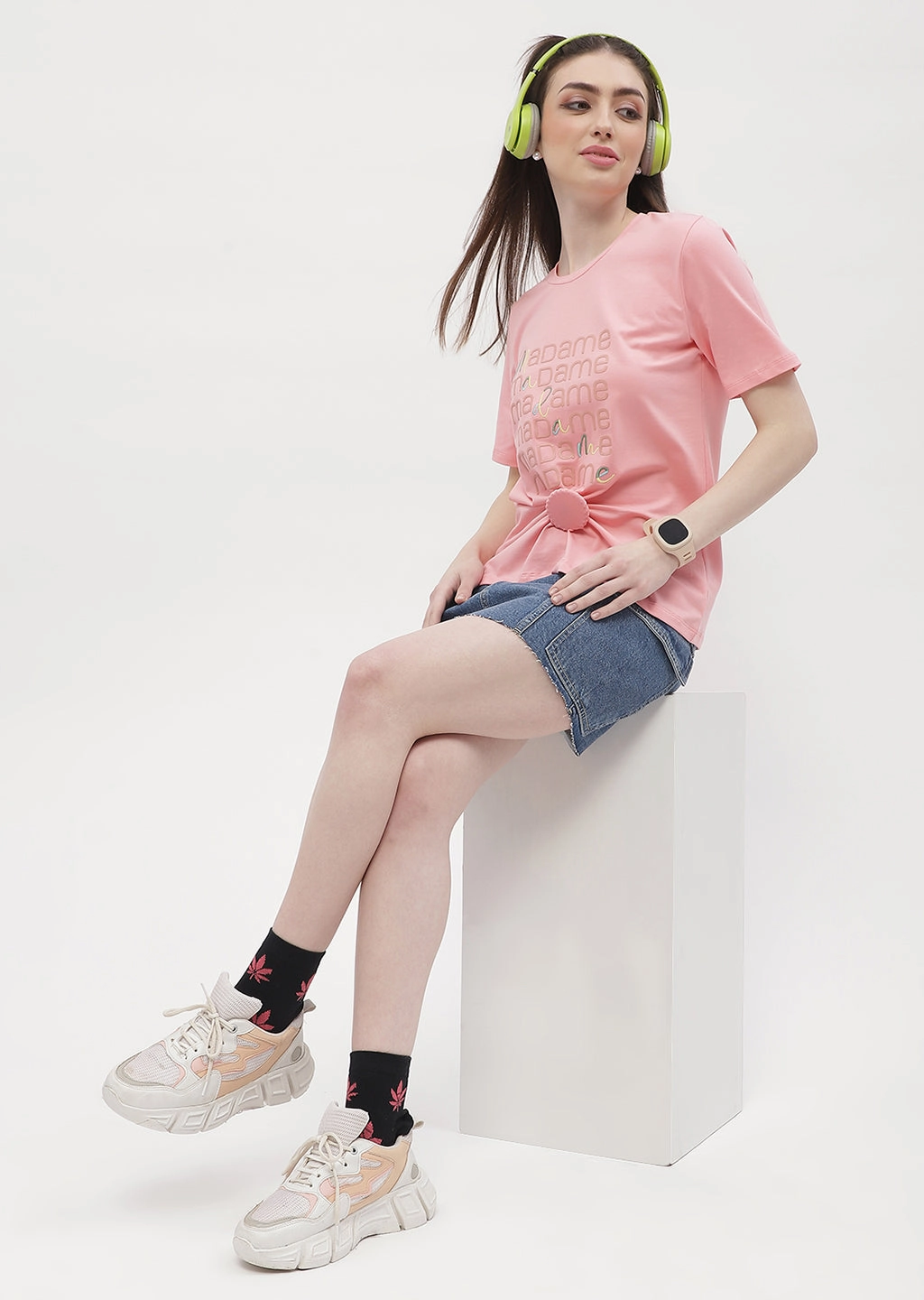 Lightweight Wear Madame Logo Print Pink Regular T-Shirt
