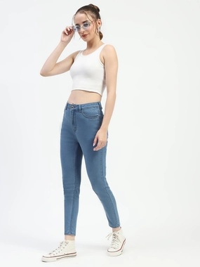 Comfortable Outfit Morning Stroll Fashion Lover Madame Mid Blue Slim Fit Cotton Denim Jeans